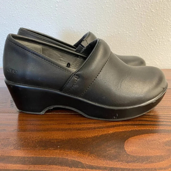 JBU - Picture 1 of 8